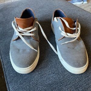 Tommy Hilfiger boat shoes size 13